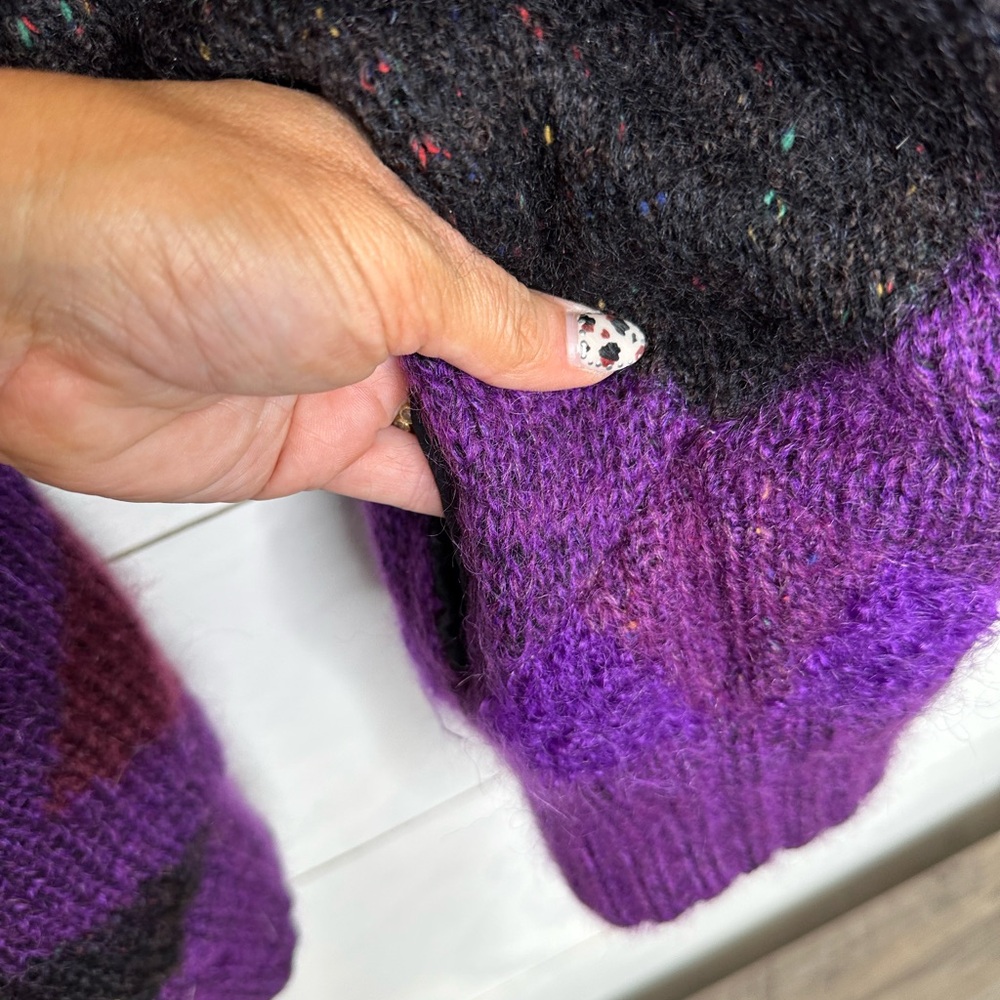 Vintage Krizia Maglia Abstract Mohair Wool Cardigan Made in Italy (Size 38) S/M - Picture 5 of 8